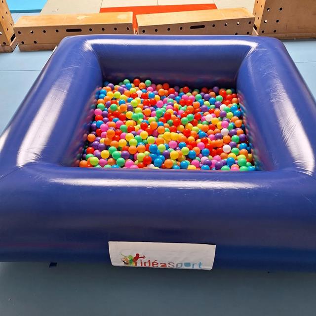 Photo Piscine à balles